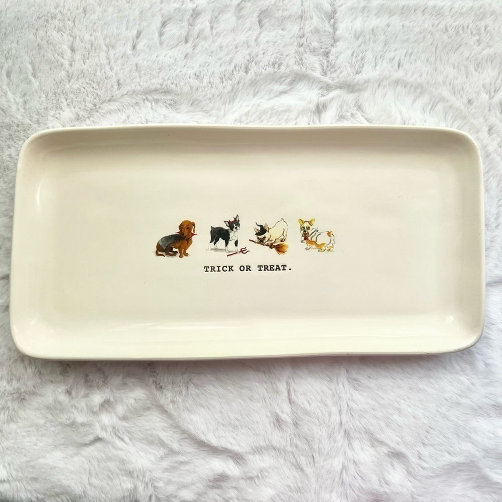 Dog Lover’s Halloween Collection - Water bowl, treat jar, and leash tray - Picture 13 of 16